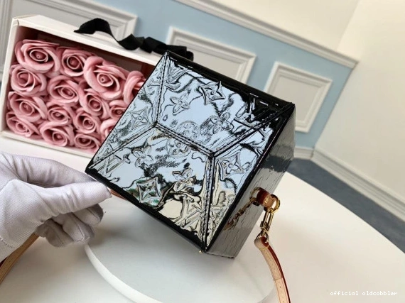 Official oldcobbler VUITTON BLEECKER  BOX LOUIS 0725